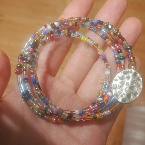 Bracelets - Picture 5 of 8